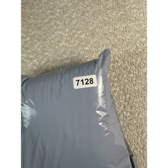 Reformation Sweater Womens Small Ribbed Turtleneck Cropped Pullover Cashmere Ble - Picture 7 of 7